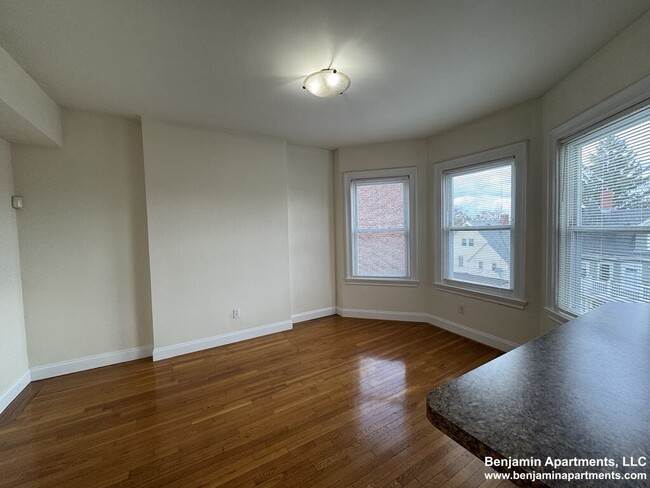 50 Ashford St, Unit 3 in Boston, MA - Building Photo - Building Photo