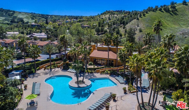 property at 5916 Las Virgenes Rd