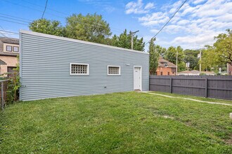 1101 S Oak Park Ave in Oak Park, IL - Building Photo - Building Photo