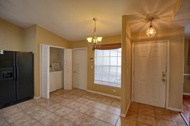 2120 Falkner Rd in Maitland, FL - Building Photo - Building Photo