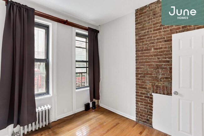 531 W 48th St-Unit -B in New York, NY - Building Photo - Building Photo