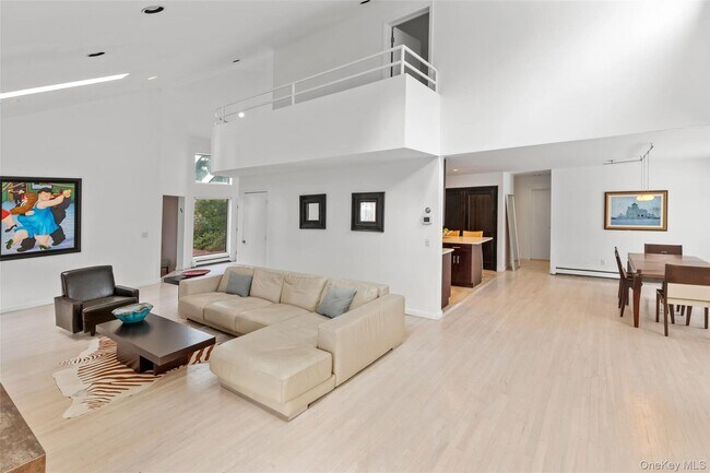 9 The Registry in East Quogue, NY - Building Photo - Building Photo