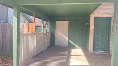 2607 San Sebastian in Grand Prairie, TX - Building Photo - Building Photo