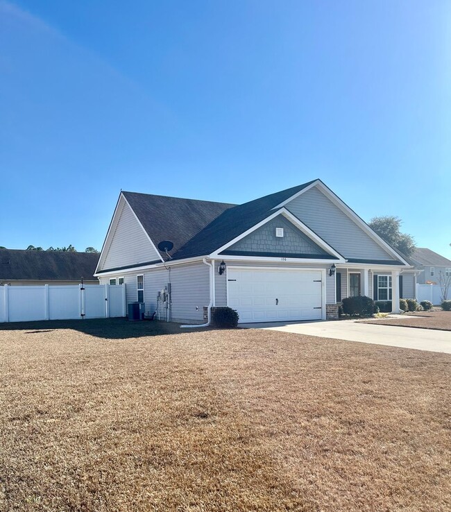 106 Gentry Dr in Guyton, GA - Building Photo - Building Photo