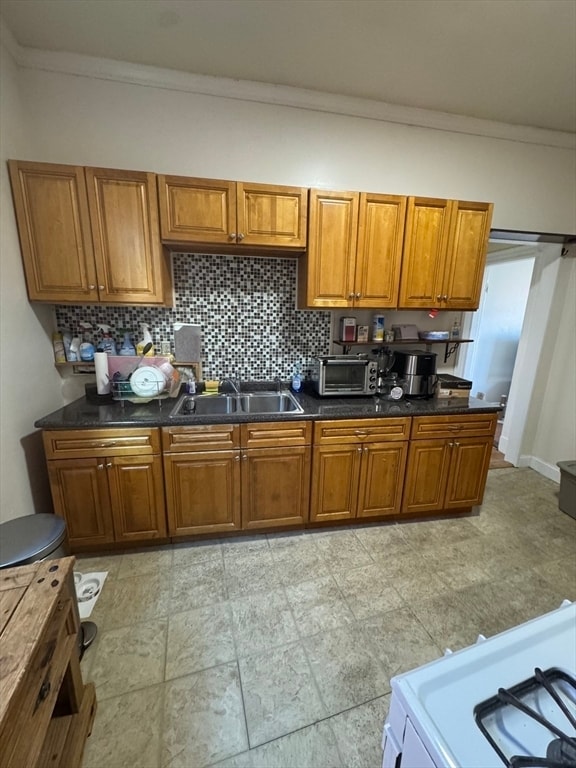 property at 2 Linden St