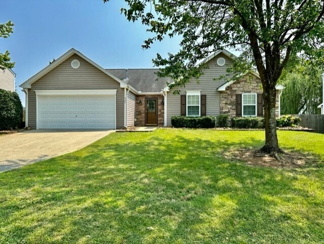 property at 420 Woodchase Green Dr
