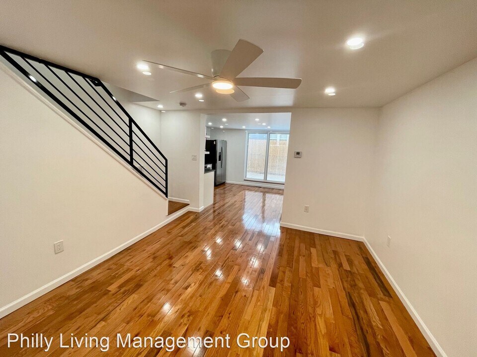 2623 E Seltzer St Photo