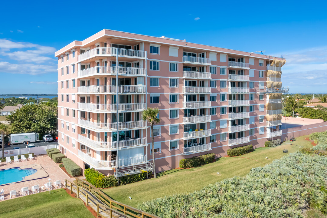 SOUTH SHORES OCEANSIDE in Melbourne Beach, FL - Building Photo