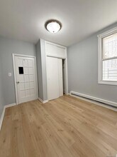 61-54 55th Dr in Queens, NY - Building Photo - Building Photo
