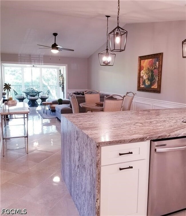 7774 Jewel Ln in Naples, FL - Building Photo - Building Photo