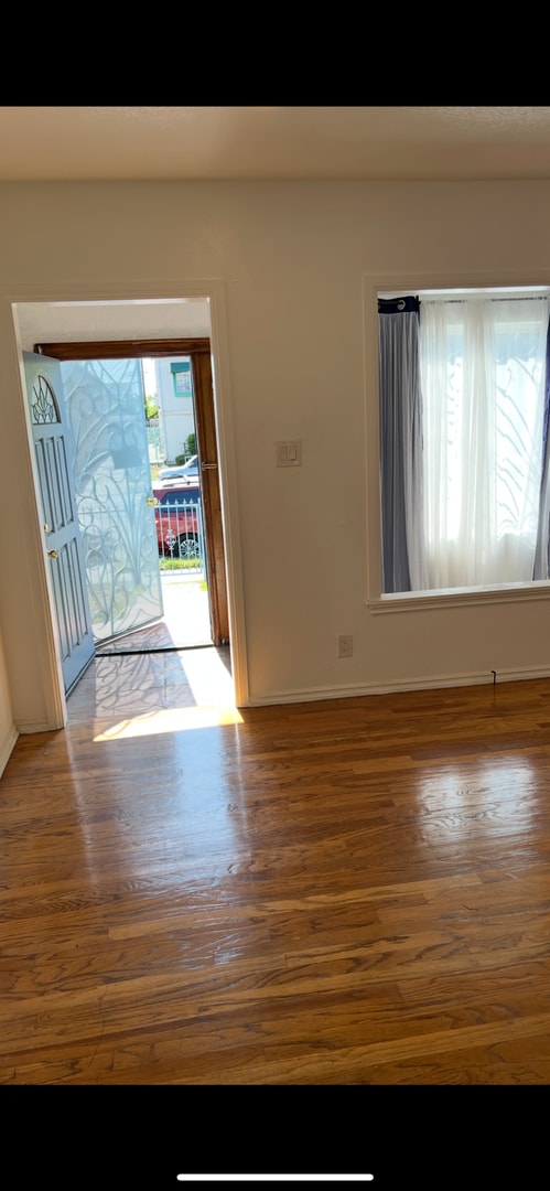 3958 Normandie Ave in Los Angeles, CA - Building Photo - Building Photo