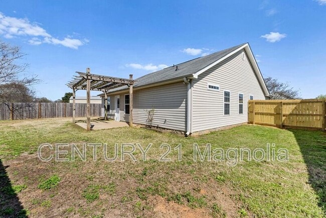 property at 110 Fox Haven Dr