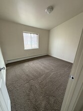 3330 E Godfrey Dr in Wasilla, AK - Building Photo - Building Photo