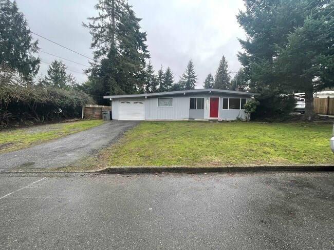 property at 30443 2nd Ave S