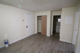 55 Log St, Unit 1F in Manchester, NH - Building Photo - Building Photo