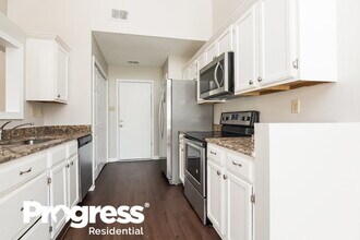 9279 Morning Park Dr in Memphis, TN - Building Photo - Building Photo