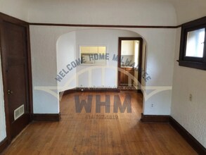 417 N 39th St, Unit Apt 5 in Milwaukee, WI - Building Photo - Building Photo