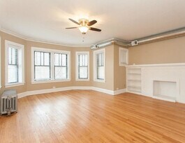 1424 W Winona St in Chicago, IL - Building Photo