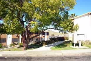 225-231 Bennett Hill Dr Apartments