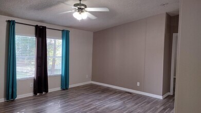 814 Mercedes Benz Ct in Humble, TX - Building Photo - Building Photo