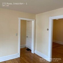 272 Pearl St in Burlington, VT - Building Photo - Building Photo