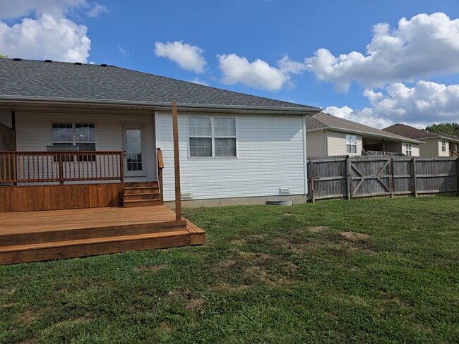120 Bailey Cir in Rogersville, MO - Building Photo - Building Photo