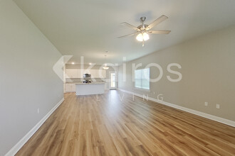 13760 Willowmore Dr in Denham Springs, LA - Building Photo - Building Photo