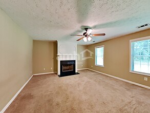 3442 Kittery Dr in Snellville, GA - Building Photo - Building Photo