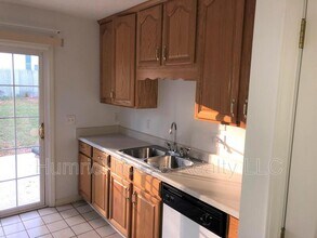 303 Cook St in Mooresville, NC - Building Photo - Building Photo