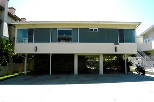 1028 3rd St, Unit 6 in Santa Monica, CA - Building Photo