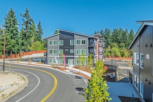 Plisko Place in Port Orchard, WA - Building Photo
