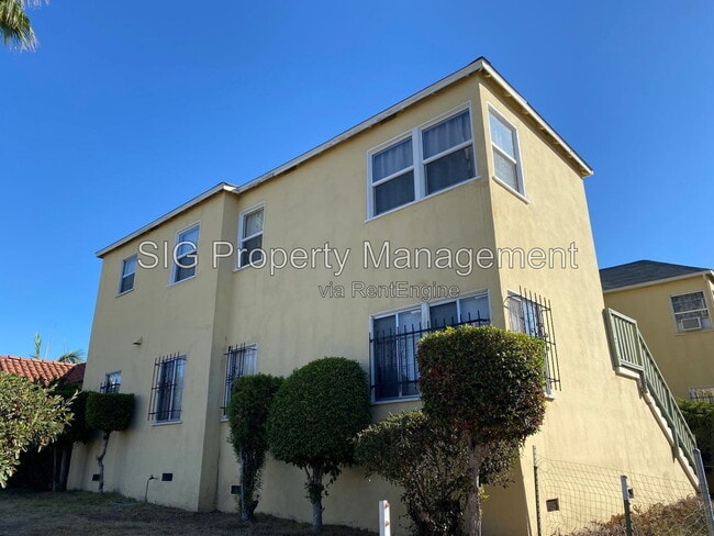 property at 4371 Sunset Dr