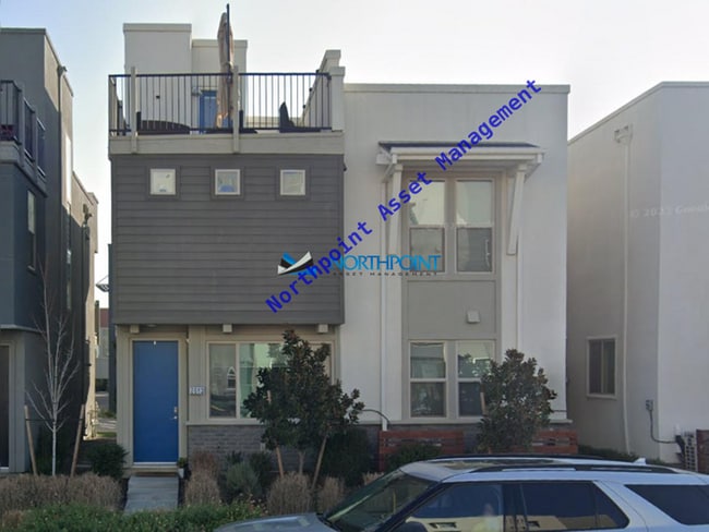 property at 2613 3rd St