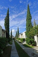 575 - 577 Walnut Avenue, in Long Beach, CA - Building Photo - Building Photo