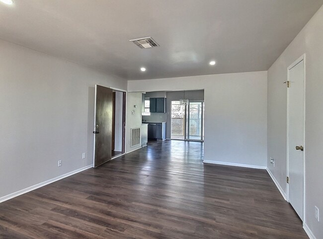 108 Quail Valley Dr in Kerrville, TX - Building Photo - Building Photo