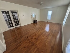 500 E Hill St in Benson, NC - Building Photo - Building Photo
