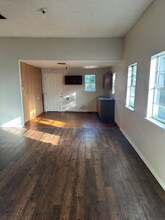 1615 Cleveland Ave in Waco, TX - Building Photo - Building Photo