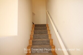 6088 Citracado Cir in Carlsbad, CA - Building Photo - Building Photo