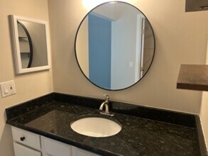 268 Venice E Blvd in Venice, FL - Building Photo - Building Photo