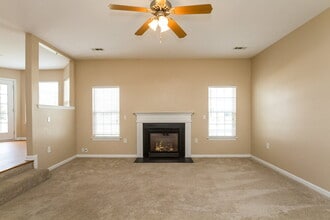 19209 Kanawha Dr in Cornelius, NC - Building Photo - Building Photo