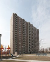 Jane Falstaff Towers I, II, III in Toronto, ON - Building Photo