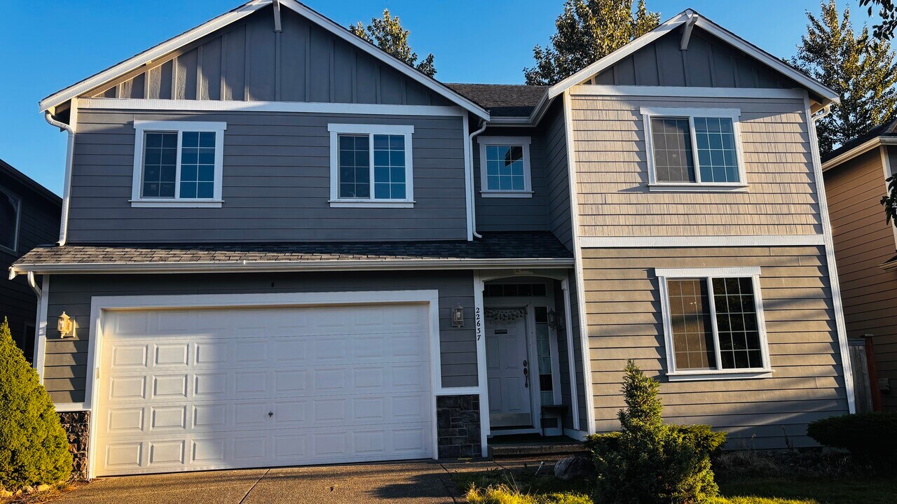 22637 SE 271st St in Maple Valley, WA - Building Photo