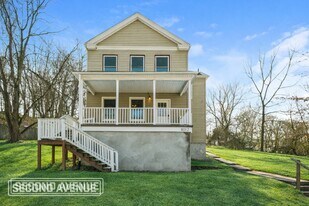 8012 Elkhart St in Wendel, PA - Building Photo