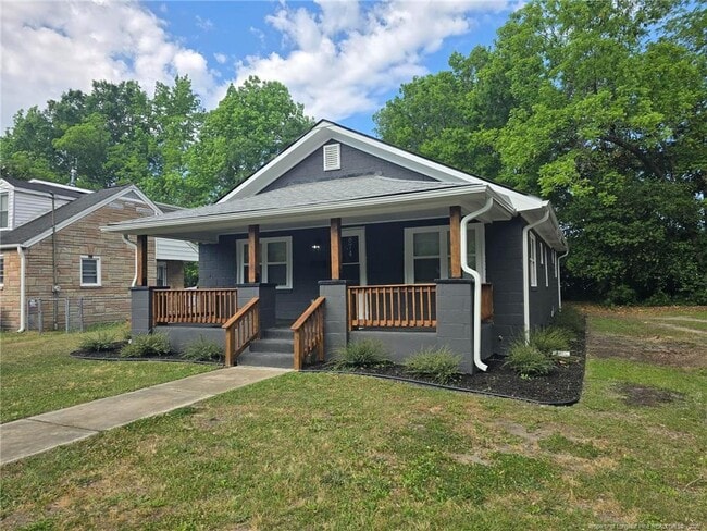 874 W Orange St in Fayetteville, NC - Building Photo - Building Photo