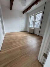 334 Midland Ave, Unit 2 in Saddle Brook, NJ - Foto de edificio - Building Photo