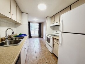237 Grandin Village in St. Albert, AB - Building Photo - Building Photo