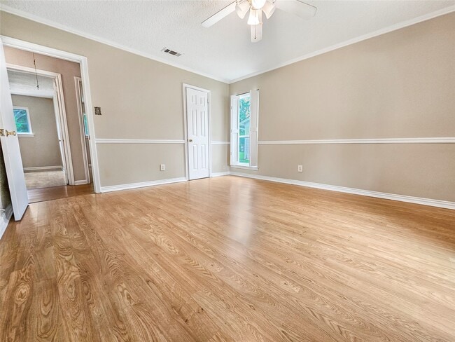 723 Pas Trail in Huffman, TX - Building Photo - Building Photo