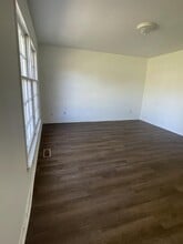 1040 Shalimar Dr in Winston-Salem, NC - Building Photo - Building Photo