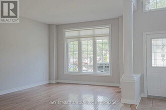 47 Gemini Crescent in Richmond Hill, ON - Building Photo - Building Photo