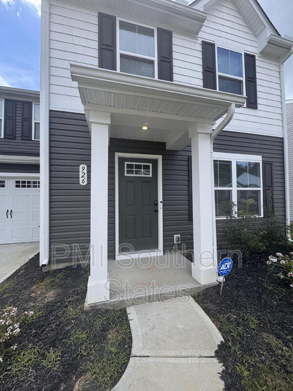 property at 926 Shakespeare Dr